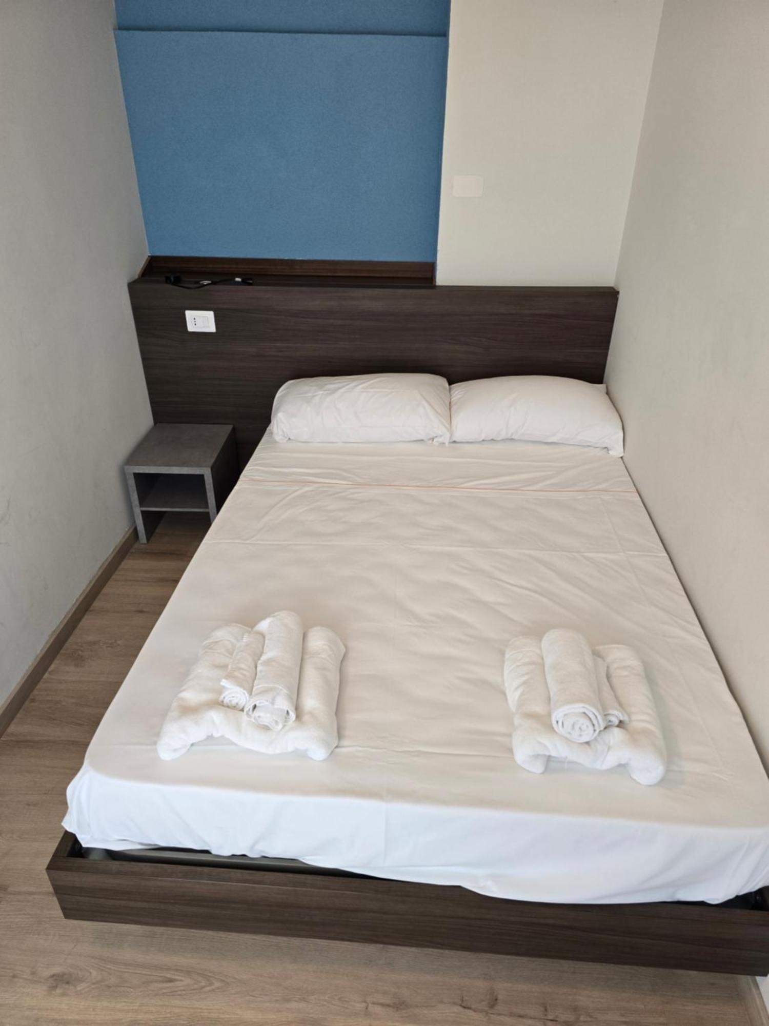Hotel Blumarine Roseto Degli Abruzzi Exterior photo